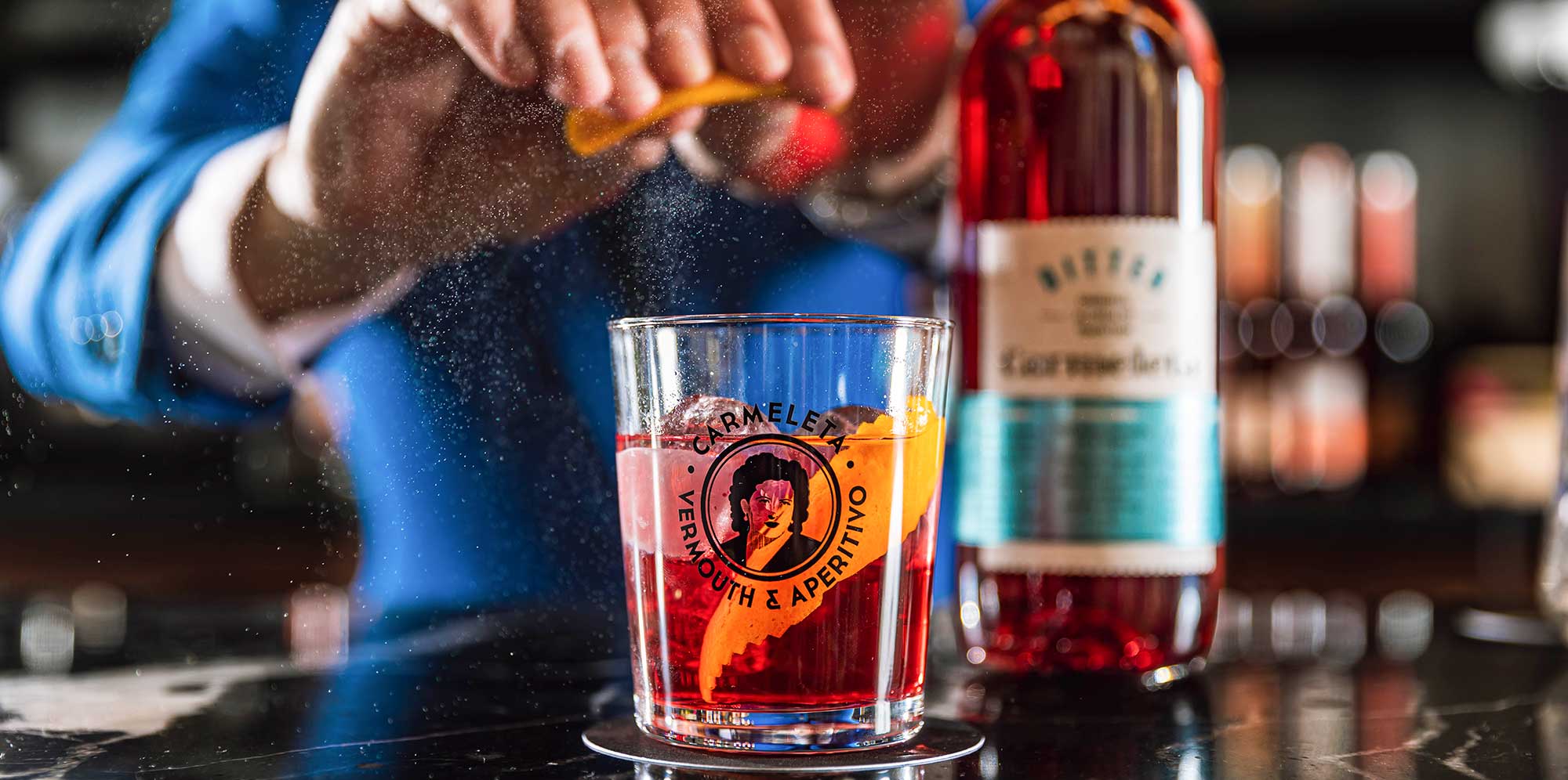 Descubre qué es un bitter y cómo disfrutarlo en tus cócteles